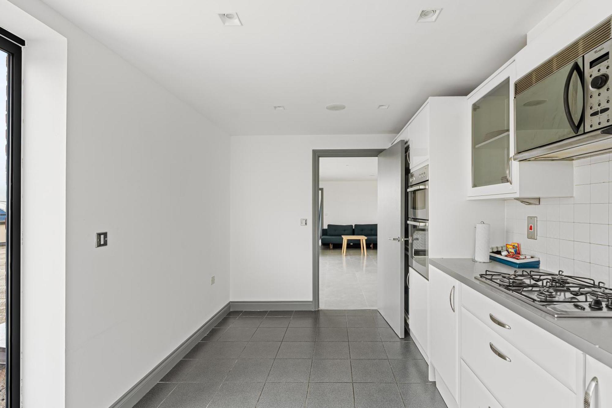 Long Letting - Luxurious 3 Bedroom Penthouse In City Centre - Parking Included! Chelmsford Exteriér fotografie